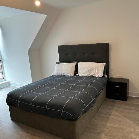 Lush King Ensuite In A Shared Home Μάντσεστερ Εξωτερικό φωτογραφία